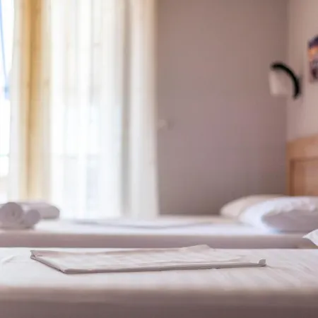 Toni Retzo Hotell