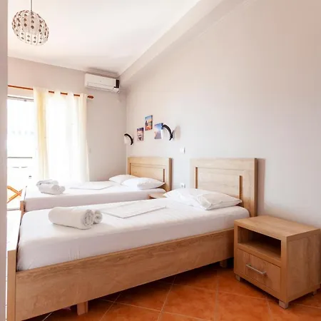 Hotel Toni Retzo Himare