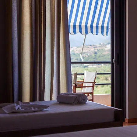 Hotel Toni Retzo Himare