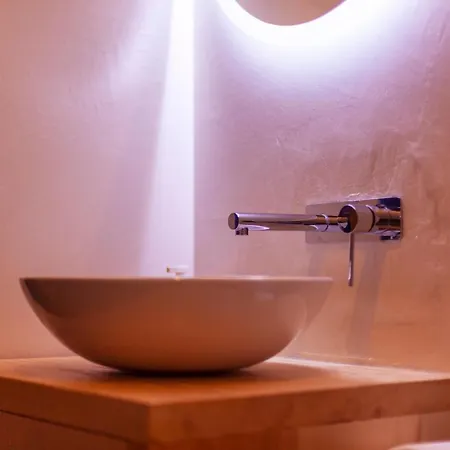 Toni Retzo *
