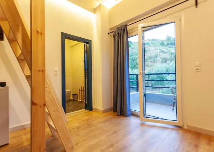 Hotel Toni Retzo Himarë